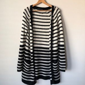 Potters Pot knitted long cardigan